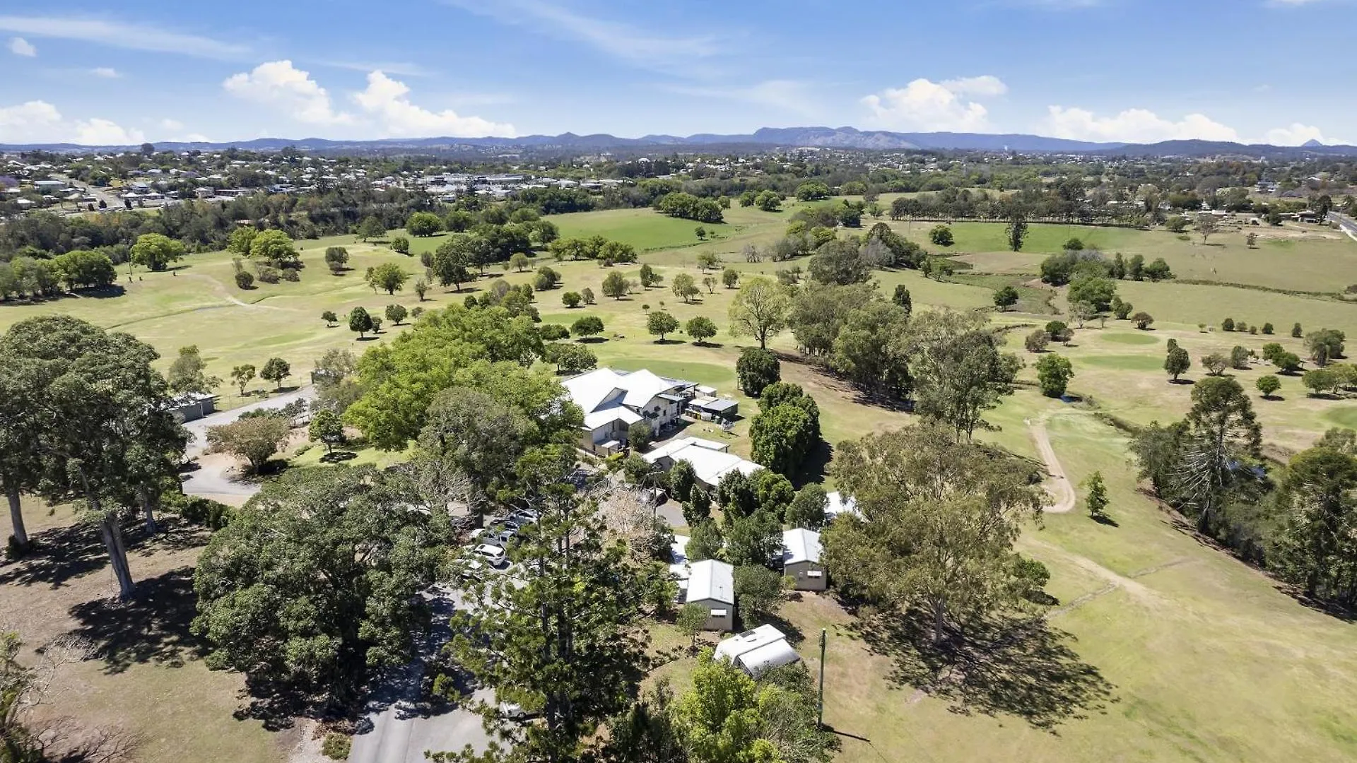 Gunabul Homestead & Golf Course Gympie Australia